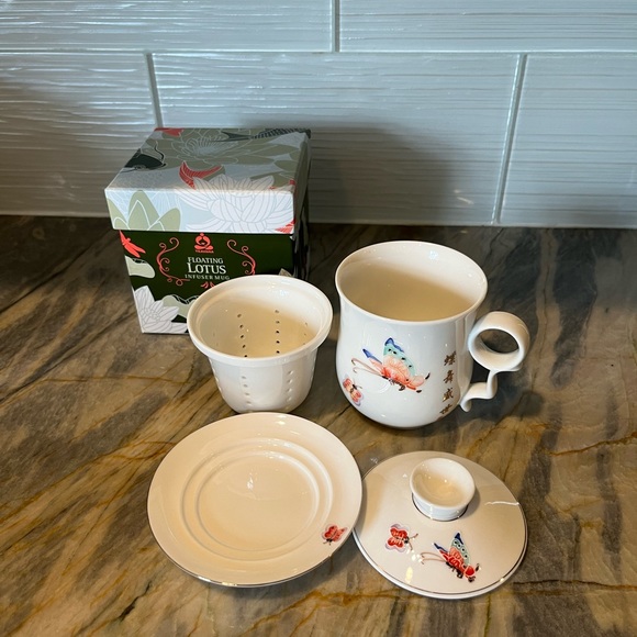 Teavana Floating Lotus infuser mug - Picture 2 of 6